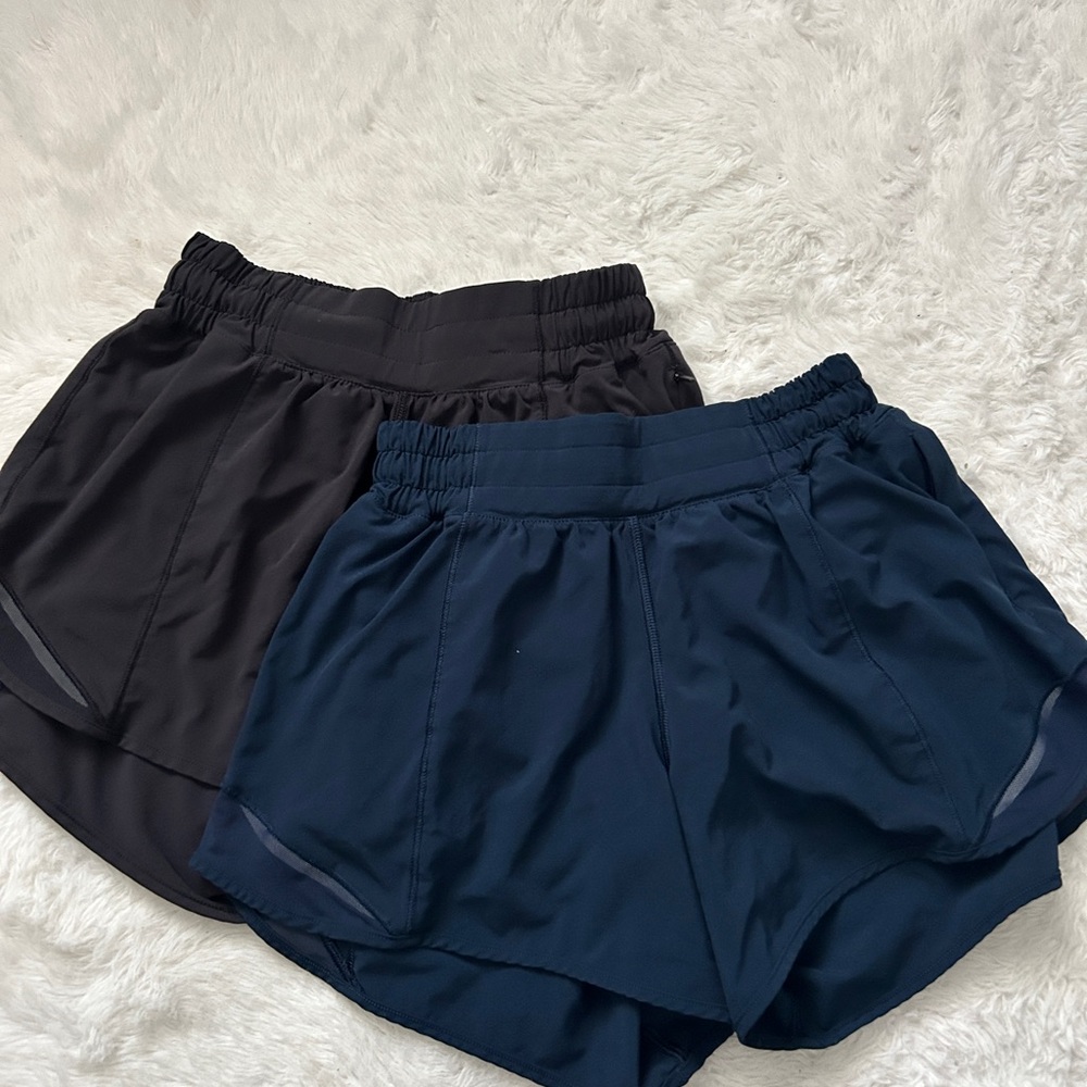 Lululemon Hotty Hot Shorts Size 2 Tall